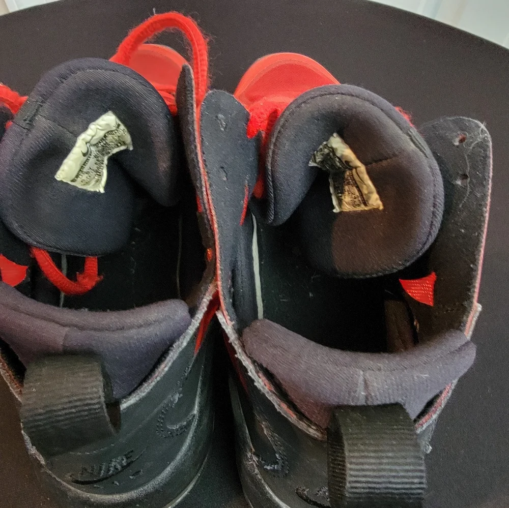 Nike Air Max 2 Boys Athletic Shoes‎ Size 6.5Y